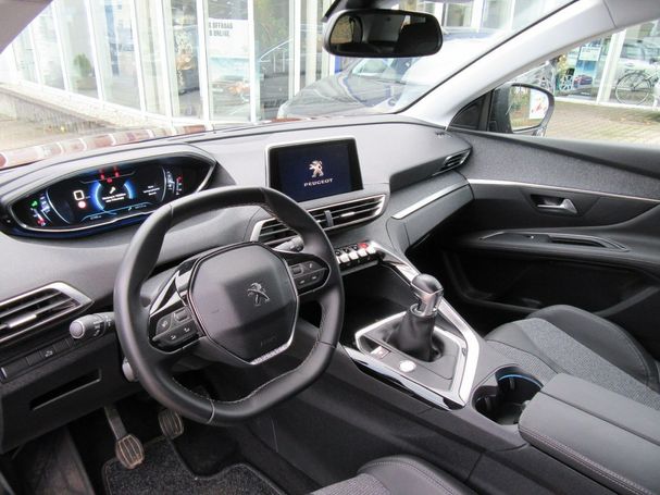 Peugeot 3008 BlueHDi 150 Allure 110 kW image number 9