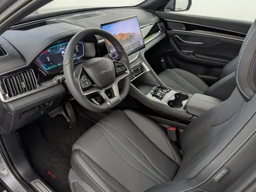 Car image 37