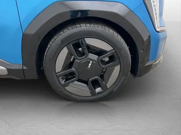 Car image 38