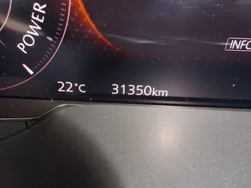 Car image 35