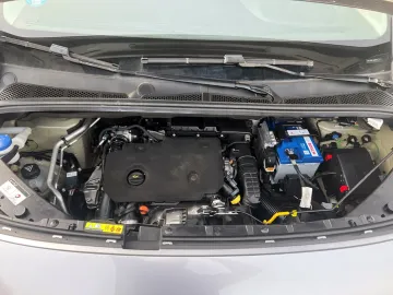 Car image 45