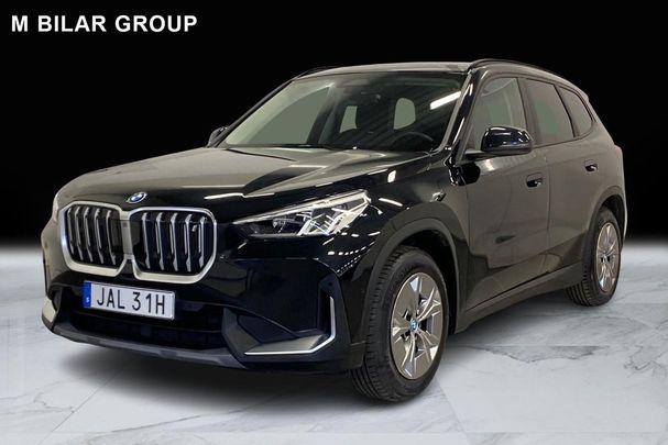 BMW iX1 xDrive30 225 kW image number 1