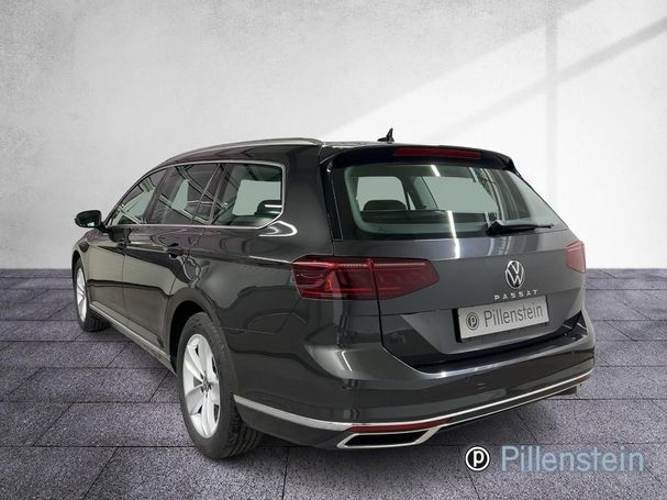 Volkswagen Passat Variant TDI Elegance 110 kW image number 2