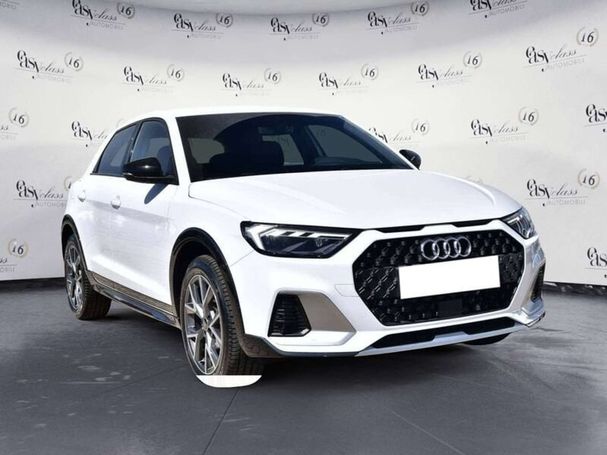 Audi A1 30 TFSI S-line Allstreet 81 kW image number 2