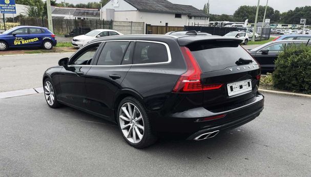 Volvo V60 D3 Geartronic Momentum 110 kW image number 4