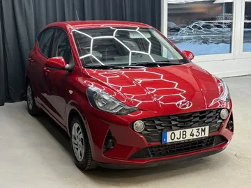 Car image 13