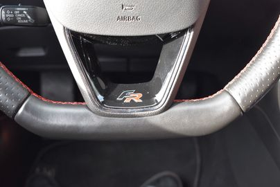 Car image 33