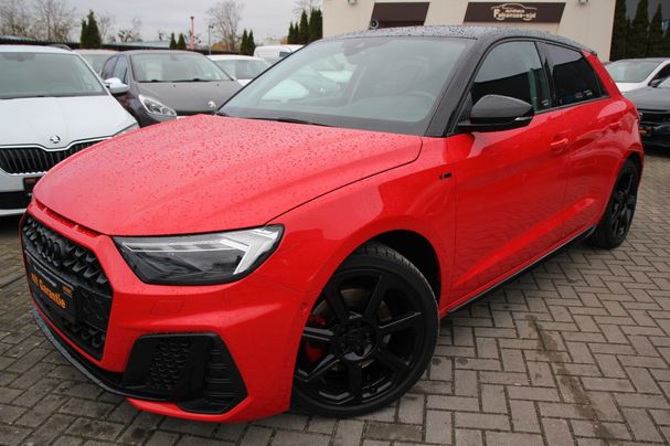 Audi A1 30 TFSI S-line Sportback 85 kW image number 1