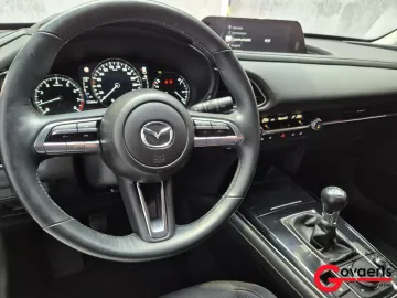 Car image 37