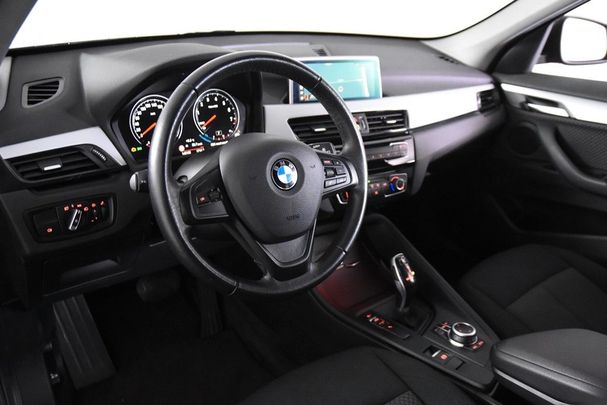 BMW X1 sDrive18i 100 kW image number 9