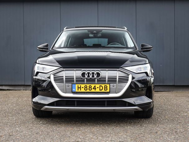 Audi e-tron 50 quattro 230 kW image number 35