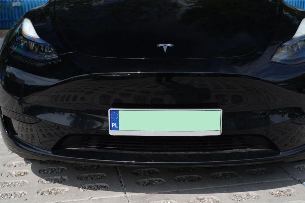 Tesla Model Y 255 kW image number 18