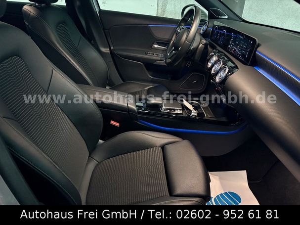 Mercedes-Benz A 250 e 160 kW image number 13