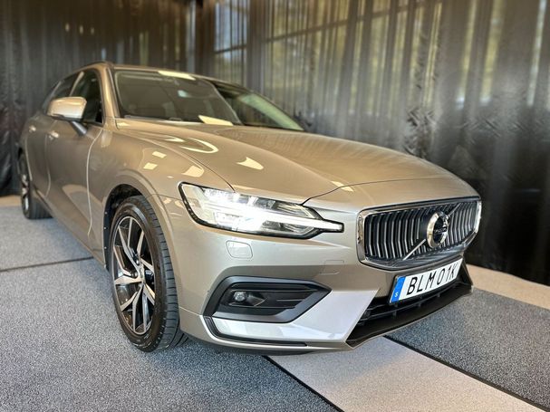 Volvo V60 T5 Momentum 184 kW image number 3