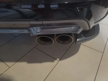 Car image 34