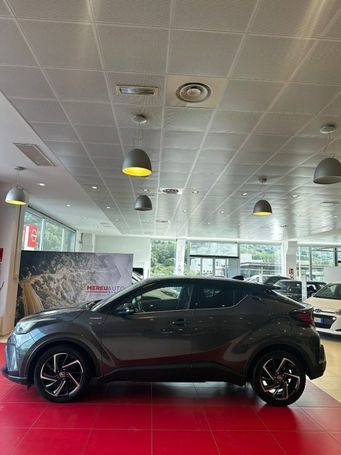 Toyota C-HR 2.0 Hybrid 135 kW image number 5