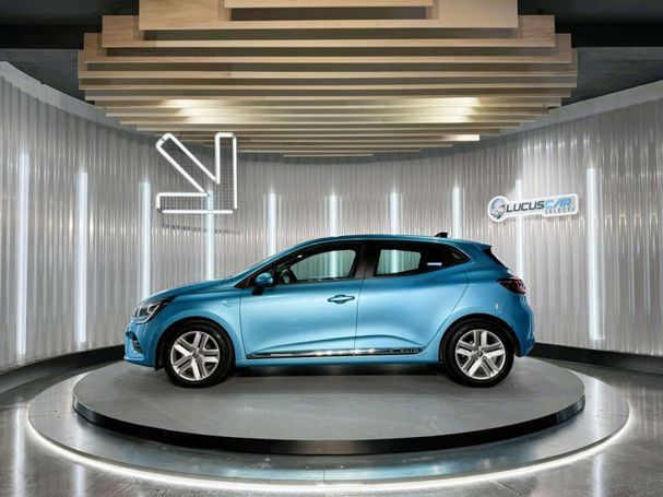 Renault Clio TCe Intens 66 kW image number 8