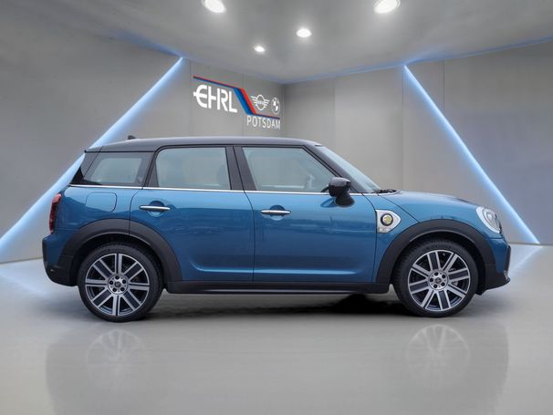 Mini Cooper SE Countryman Mini Yours Trim ALL4 162 kW image number 7