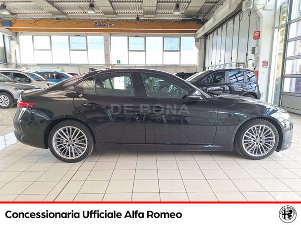 Alfa Romeo Giulia 2.2 118 kW image number 2