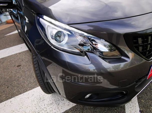 Peugeot 2008 PureTech 130 96 kW image number 5