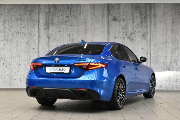 Alfa Romeo Giulia 2.0 Turbo Veloce 206 kW image number 2