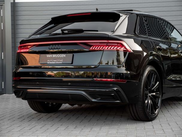 Audi Q8 55 TFSIe quattro S-line 280 kW image number 34