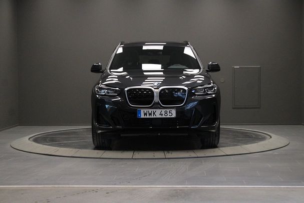 BMW iX3 M Sport 210 kW image number 8