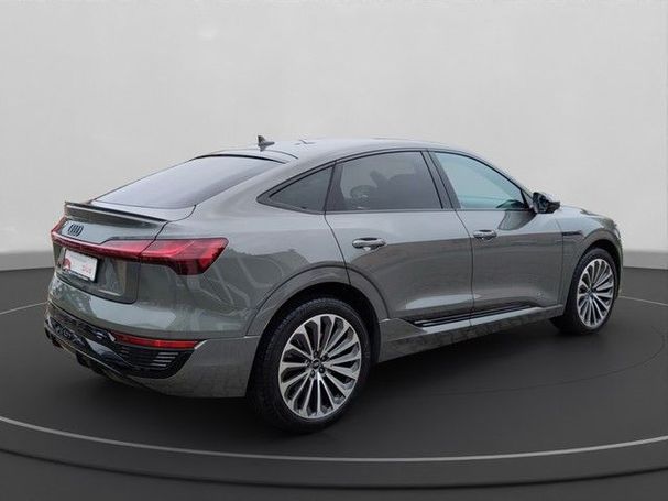 Audi Q8 50 quattro e-tron S-line Sportback 250 kW image number 4