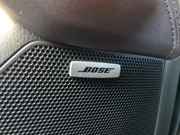 Car image 28