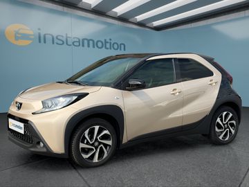 Car image 1