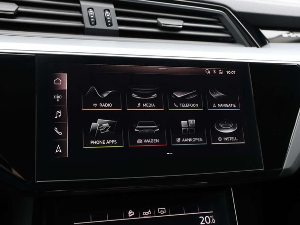 Audi e-tron 50 quattro 230 kW image number 32