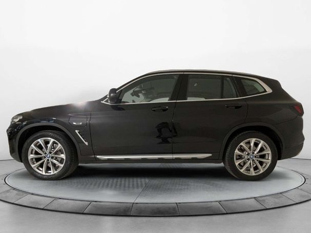 BMW X3 xDrive30e 215 kW image number 4