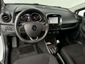 Car image 26