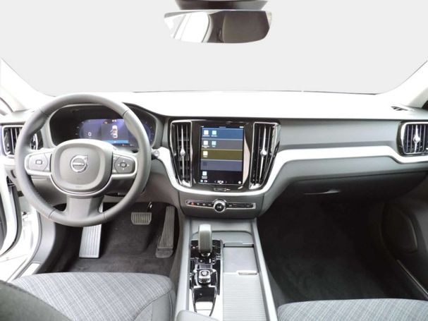 Volvo V60 B4 145 kW image number 12