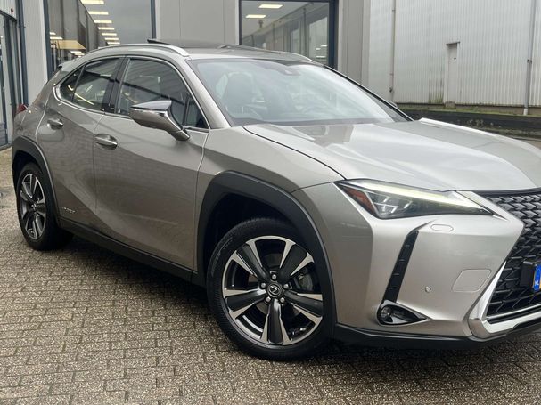 Lexus UX 250h 135 kW image number 47