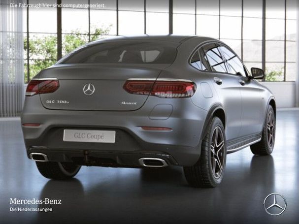 Mercedes-Benz GLC 300 e 235 kW image number 3