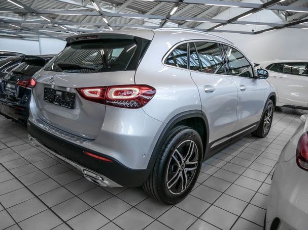 Mercedes-Benz GLA 220 d Progressive 140 kW image number 3