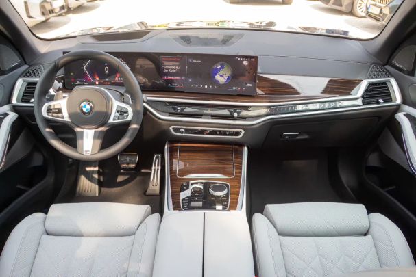 BMW X5 xDrive 250 kW image number 7