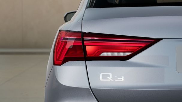 Audi Q3 35 TFSI S tronic 110 kW image number 7