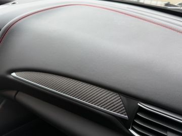 Car image 38