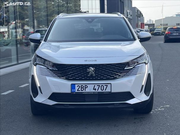 Peugeot 5008 BlueHDi Allure 96 kW image number 3