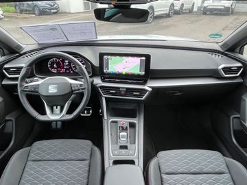 Car image 25