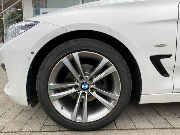 BMW 320i Gran Turismo Sport Line 135 kW image number 17