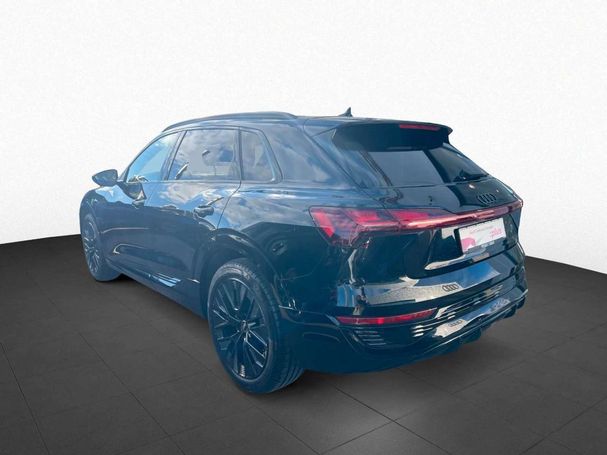 Audi Q8 55 e-tron S-line 300 kW image number 5