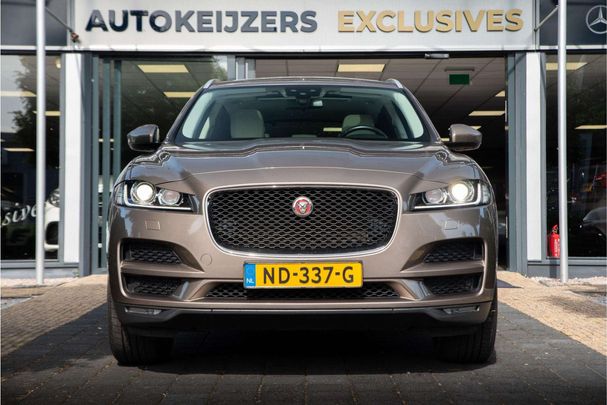 Jaguar F-Pace 20d AWD Portfolio 132 kW image number 2