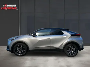 Car image 5