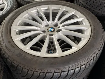Car image 48