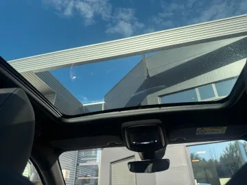 Car image 41