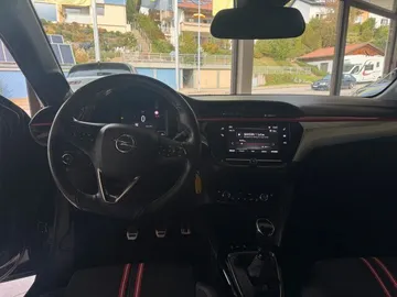 Car image 29