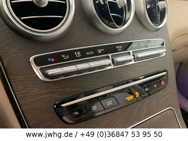 Mercedes-Benz GLC 300 e 235 kW image number 18